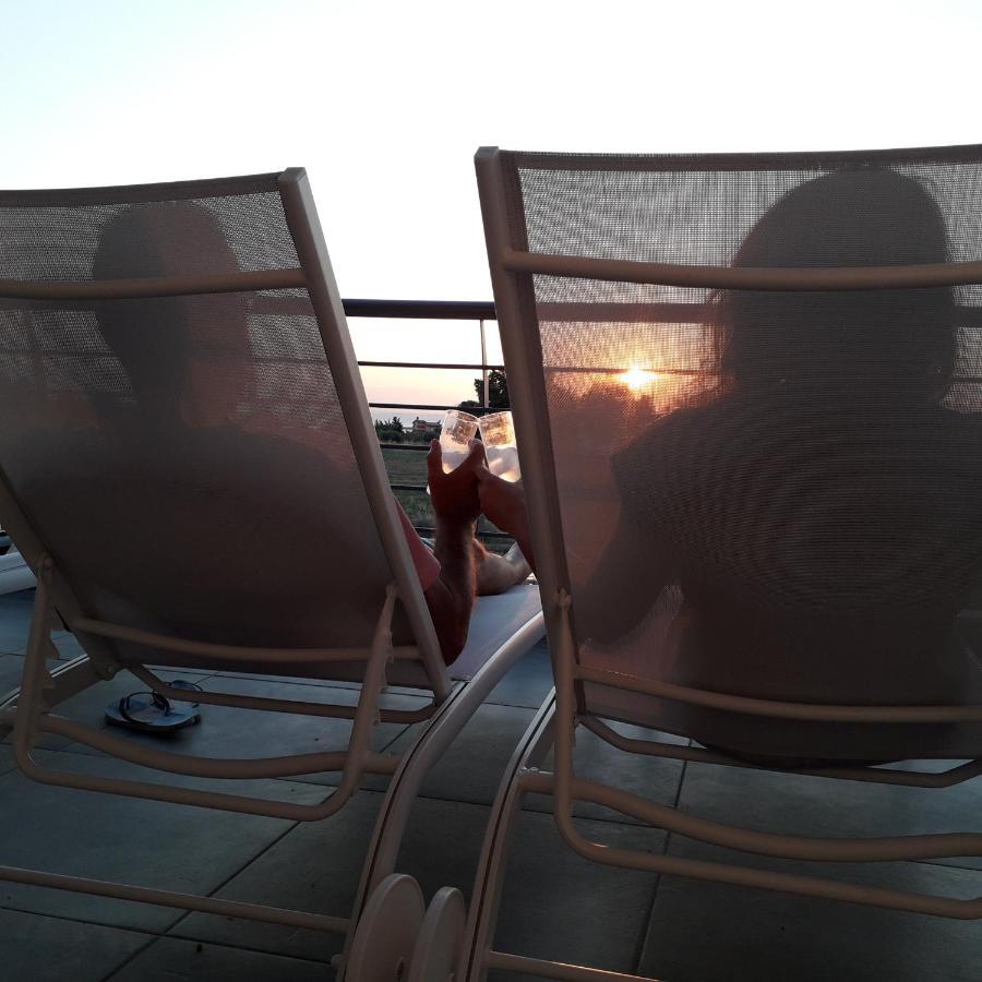 Ferienwohnung Garden'S Sunset Αvra Nea Michaniona Exterior foto
